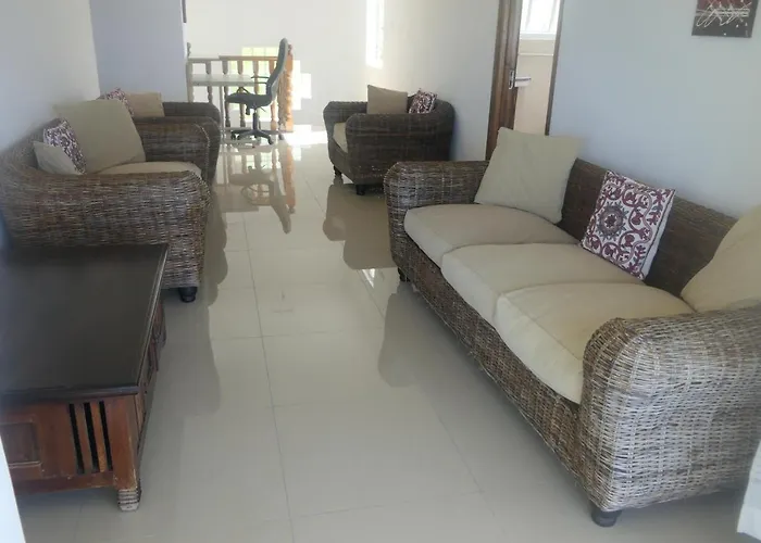 Tropical Garden Self Catering *