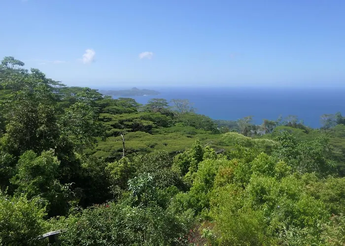 Nyaraló Tropical Garden Self Catering *