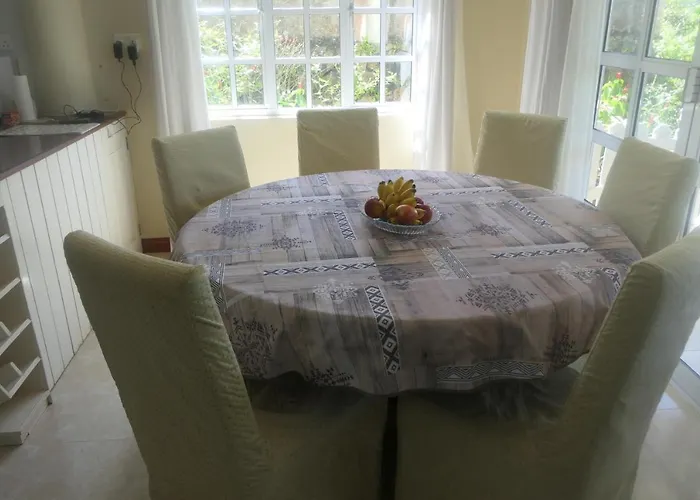Tropical Garden Self Catering *