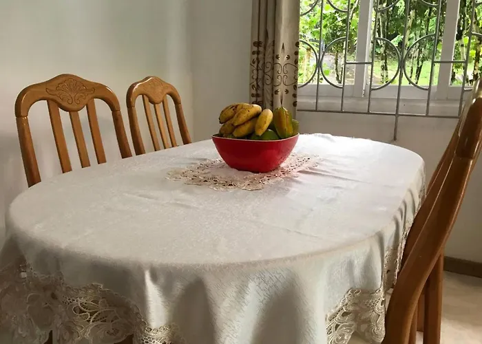 Сasa de vacaciones Tropical Garden Self Catering *