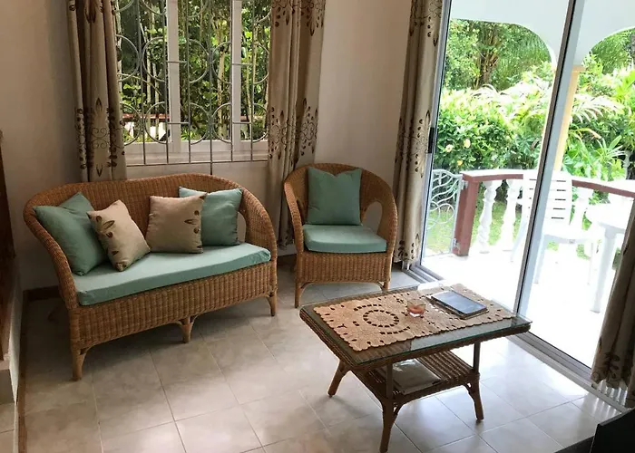 Сasa de vacaciones Tropical Garden Self Catering Victoria